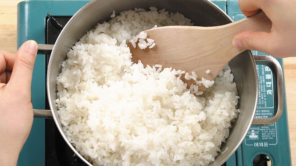 limpiando el cuerpo de parásitos con arroz